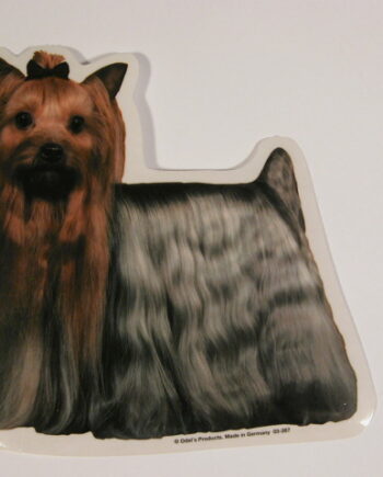 Yorkshire Terrier  St  Vælg: Klistermærke  Nøglering  Broche  Slipsenål  Mm